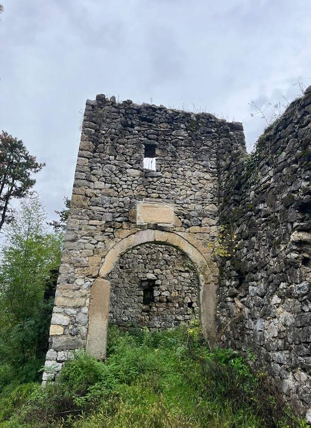 Stara drvena džamija u Podzvizdu (Foto: Haris Suljadžić) - Zanimljivosti o bosanskohercegovačkim džamijama: Tvrđavske džamije u Bosanskoj krajini
